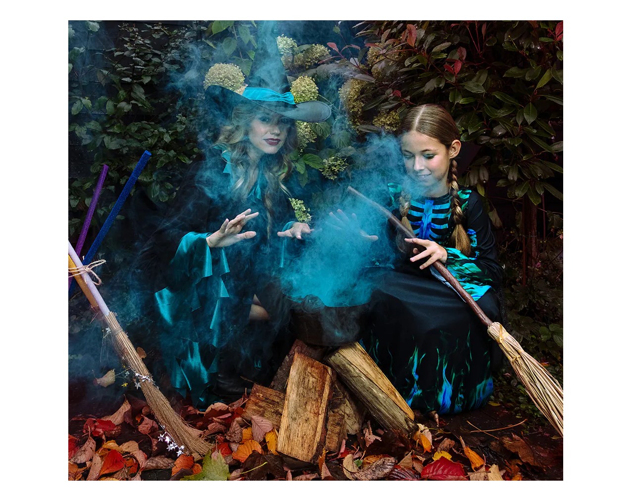 Μαύρο καζάνι διακόσμηση για Halloween party