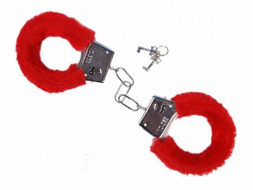 red-furry-handcuffs-party-accessories-kjd007