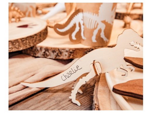 Small wooden dinosaurs decorations