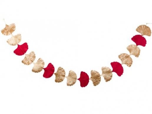 Red and gold garland with gingko leaves 200cm