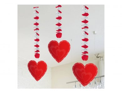 Red Hanging Hearts (3pcs)
