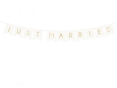 White Bunting with Gold Foiled Just Married Print (155cm)
