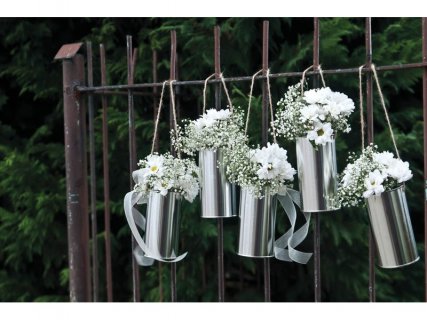 hanging-decorative-cans-for-wedding-pwd1