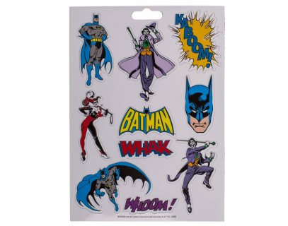 Magnets party favors with Batman theme