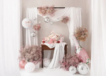 Decoration with the foil Boho Bride to Be balloon