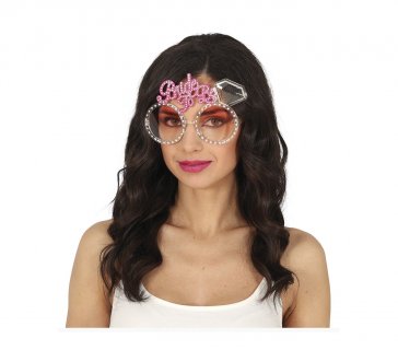 Bride to Be glasses with rhinestones and fuchsia letters for a bachelorette party