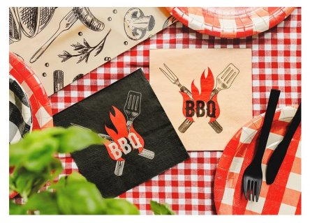 Bicolor luncheon napkins for a BBQ party theme
