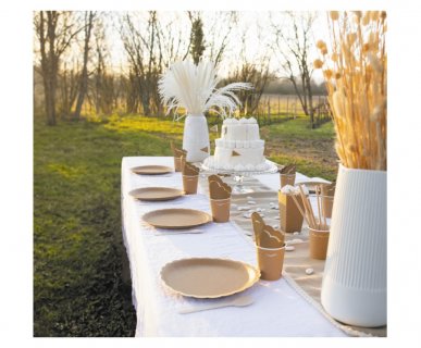 Hessian decorative table runner with white lace details