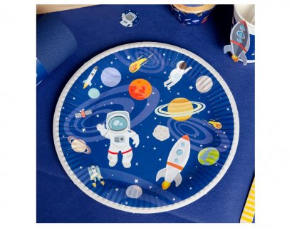 Recyclable large paper plates for a Space party theme