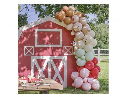 DIY decorative latex balloon garland with paper decorative cutouts for a Farm party theme decoration