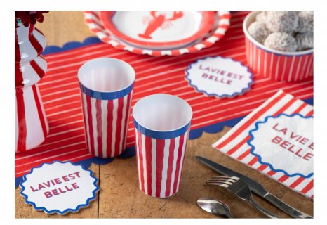 Reusable cup in red, blue and white color