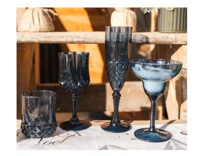 Plastic reusable glass in blue color from the Elegance party collection