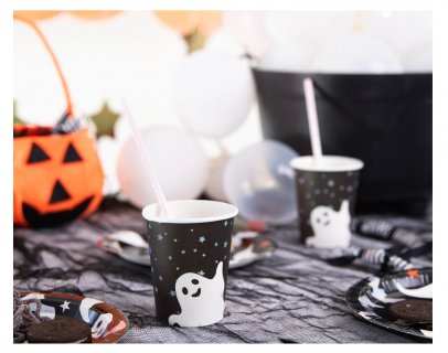 Black paper cups with the little ghost and stars print for a Halloween theme party