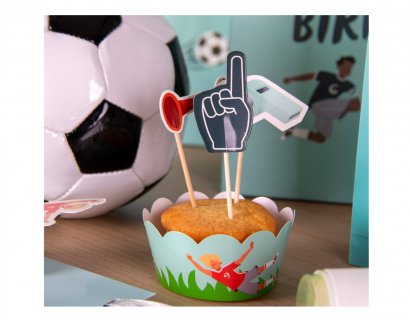 Σετ για cupcakes διακοσμητικά περιτυλίγματα και toppers με θέμα το ποδόσφαιρο