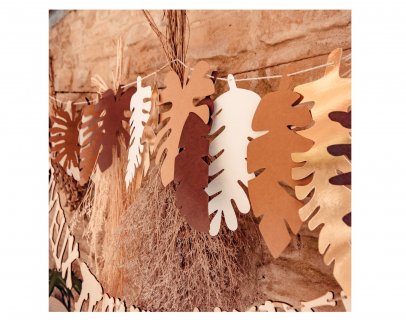 Premium decorative paper garland with leaves in different shades of brown