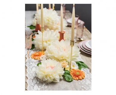 Decorative tissue flowers in ivory and pink color
