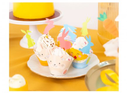 Decorative picks with bunnies for an Easter theme party