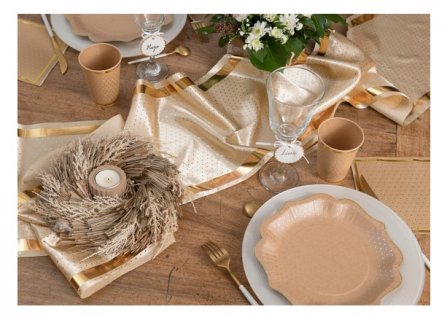 Paper plates in craft color with gold foiled edging and dots print