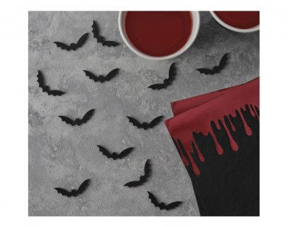 Wooden confetti for table decoration in the shape of a bat and in black color