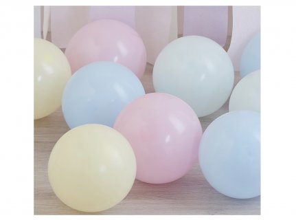 Μικρά λάτεξ μπαλόνια σε παστέλ ροζ, κίτρινο, γαλάζιο και μέντα χρώμα για διακόσμηση σε πάρτυ