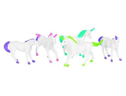 Unicorn figurines party favors (8pcs)