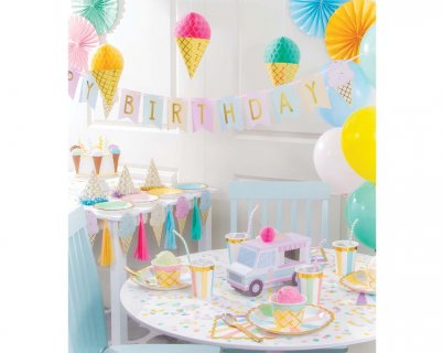 Decorative garland for an ice cream theme birthday party