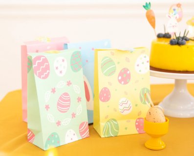 Easter treat bags with stickers