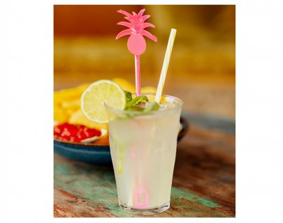 Plastic stirrers with pineapple theme for your drinks and cocktails
