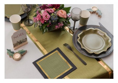 Paper plates in olive green color with gold foiled details