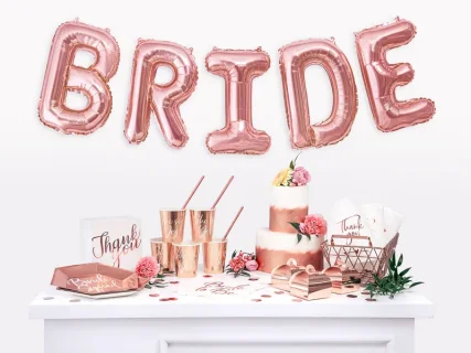 Paper cupa in rose gold metallic color for a bachelorette party theme