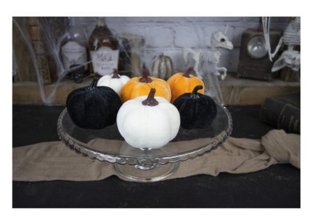 Velvet decorative pumpkins for table decoration in a Halloween theme party