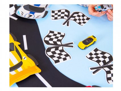 Napkins in the shape of formula flags